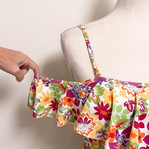 Shein Flounce Cold Shoulder One Piece Floral Bathing Suit NWOT Small Ruching - Picture 3 of 12